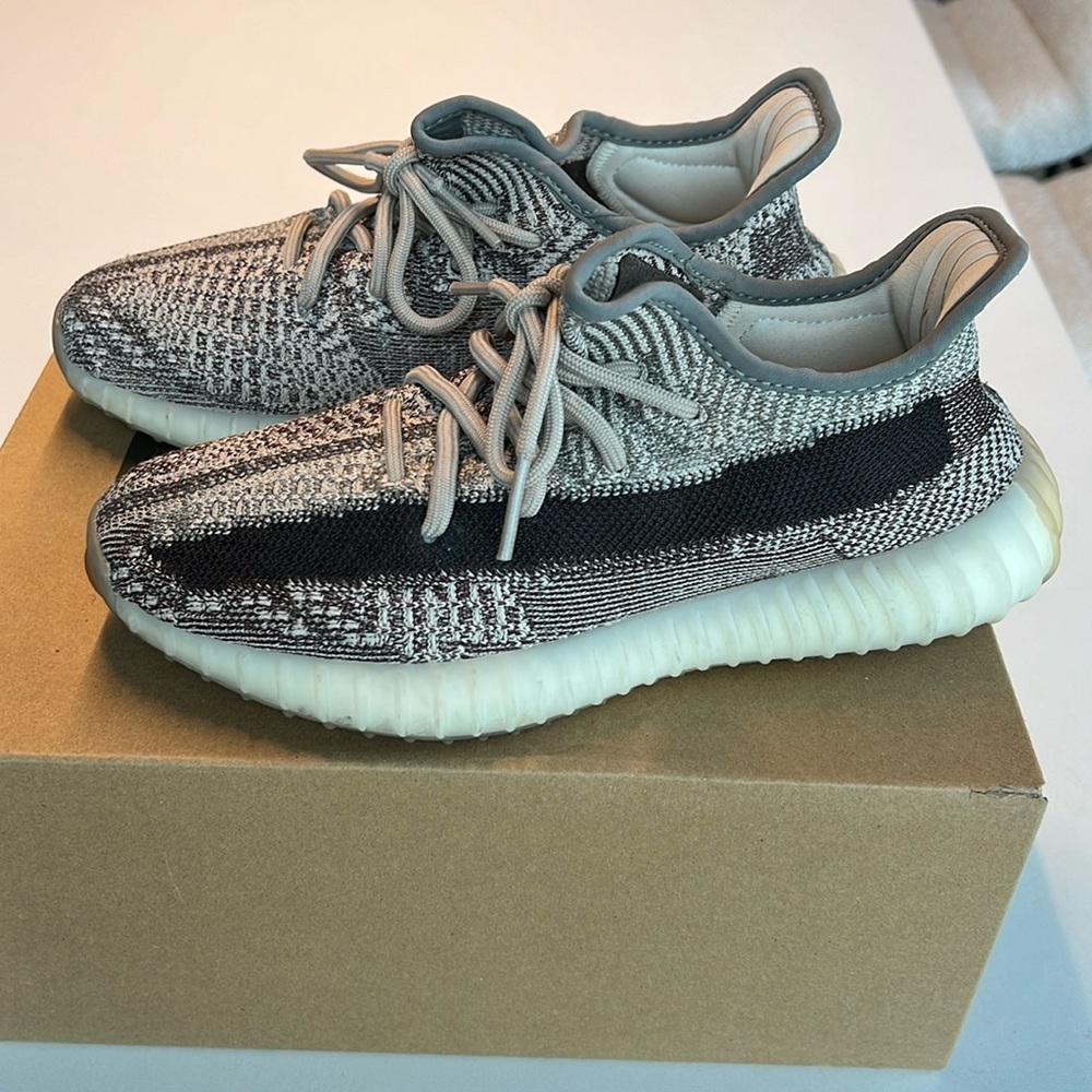 Used Adidas Yeezy Boost 350 Zyon